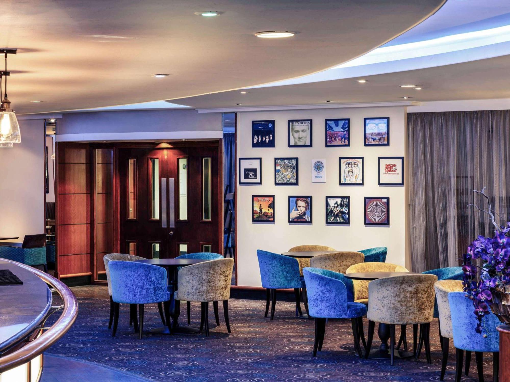 Mercure Manchester Piccadilly Hotel Exterior photo