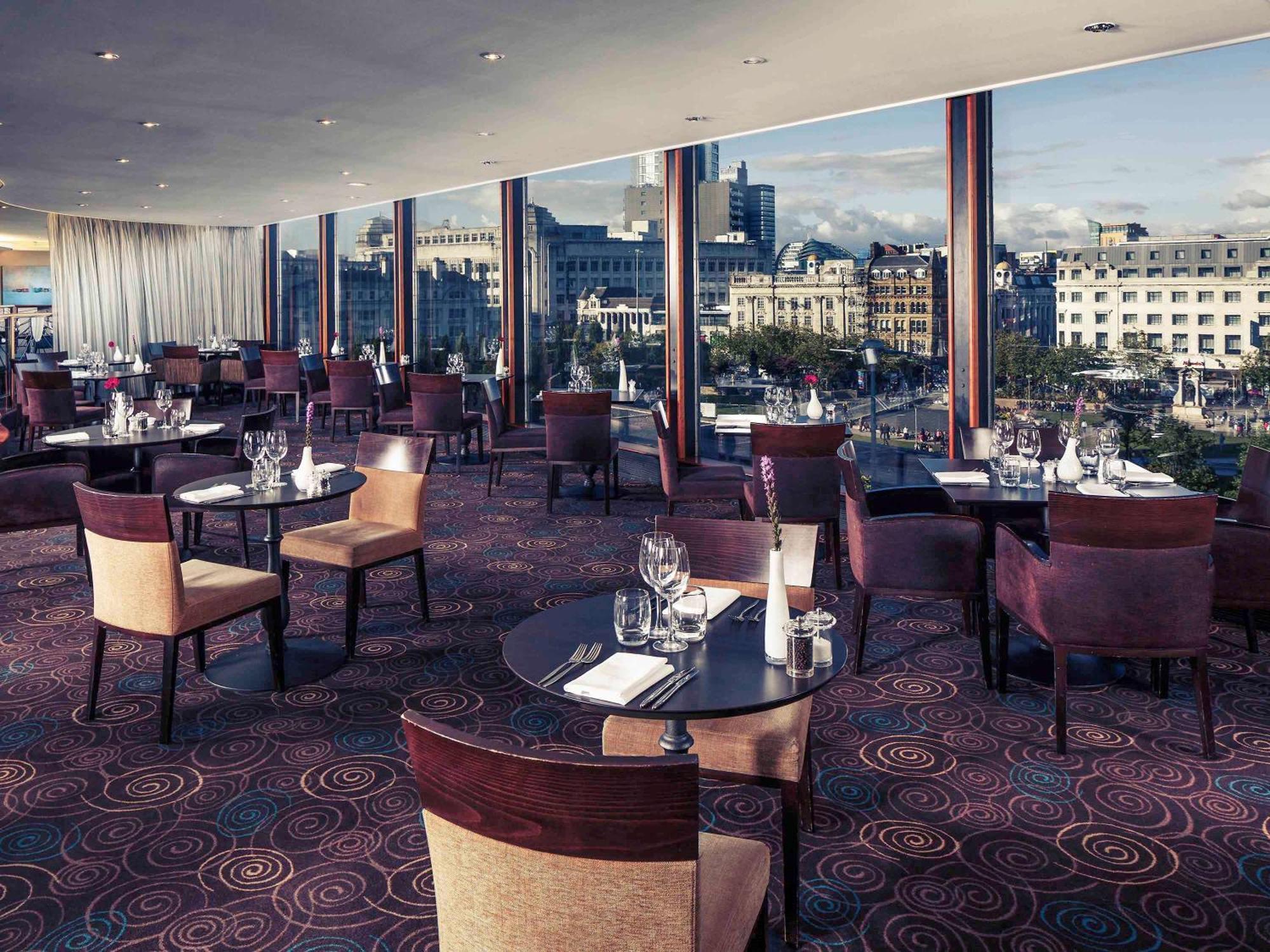Mercure Manchester Piccadilly Hotel Exterior photo